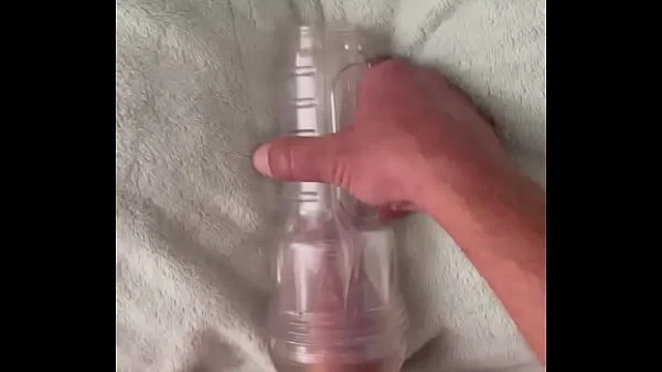 Vocal male fucking his fleshlight