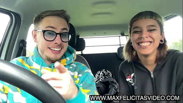 MAX FELICITAS SCOPA IN MACCHINA UNA FIAT PANDA MOON COMELALUNA RAGAZZA 18 ENNE ITALIANA