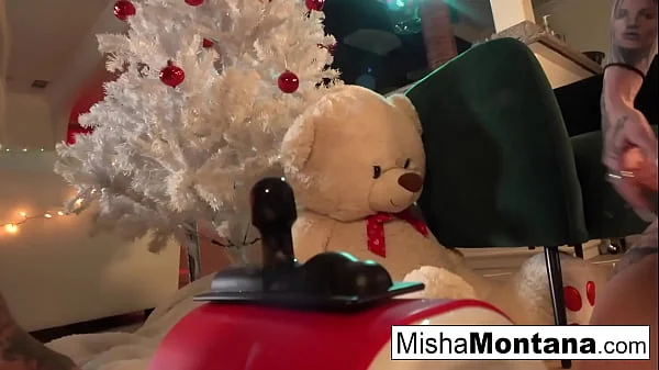 Christmas love as Evilyn Ink rides the Tremor with Misha