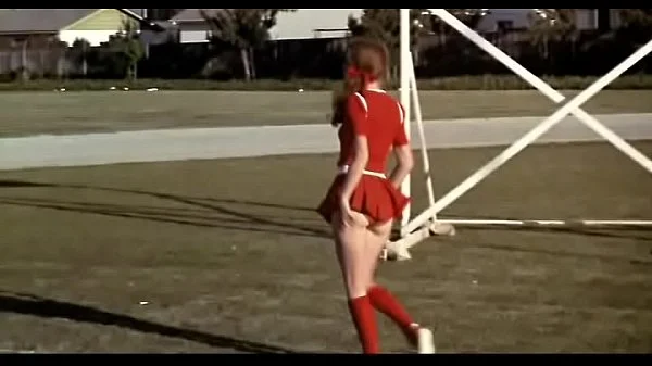 The Cheerleaders (1973)