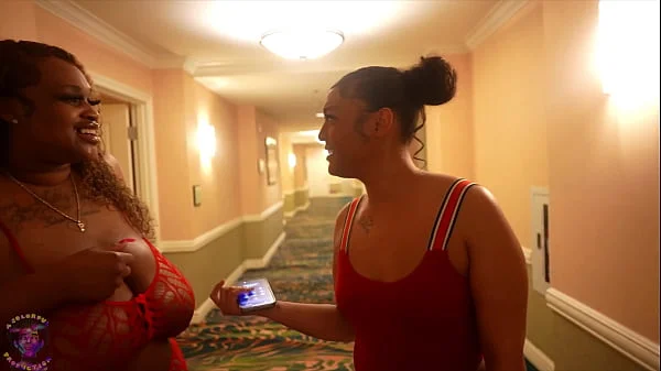 Prettyyasspai & Jada Lanae Seduce Gibby The Clown At The MGM Signature In Las Vegas