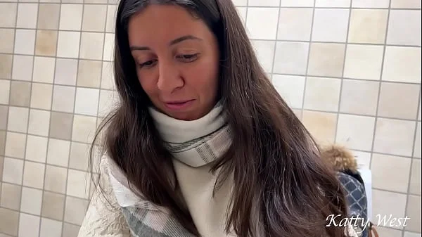 Real porn casting in a mall public toilet